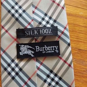 Burberry Classic Plaid Tie - 100% silk - like new